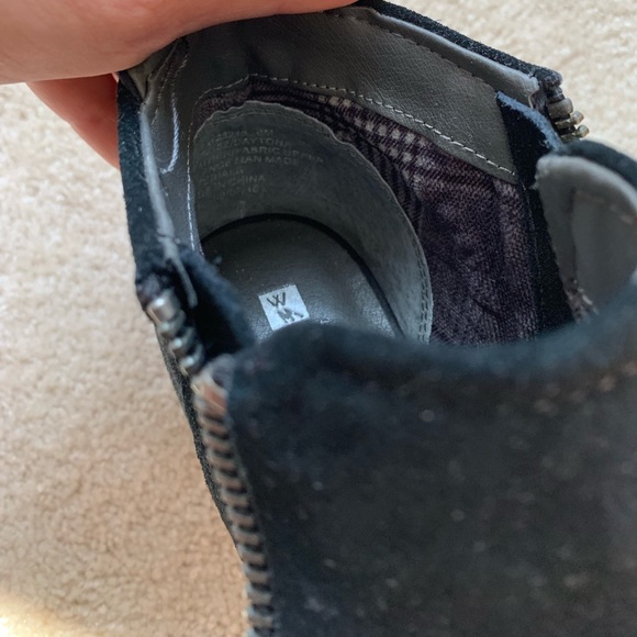 White Mountain ‘Daytona’ Booties - Picture 4 of 4